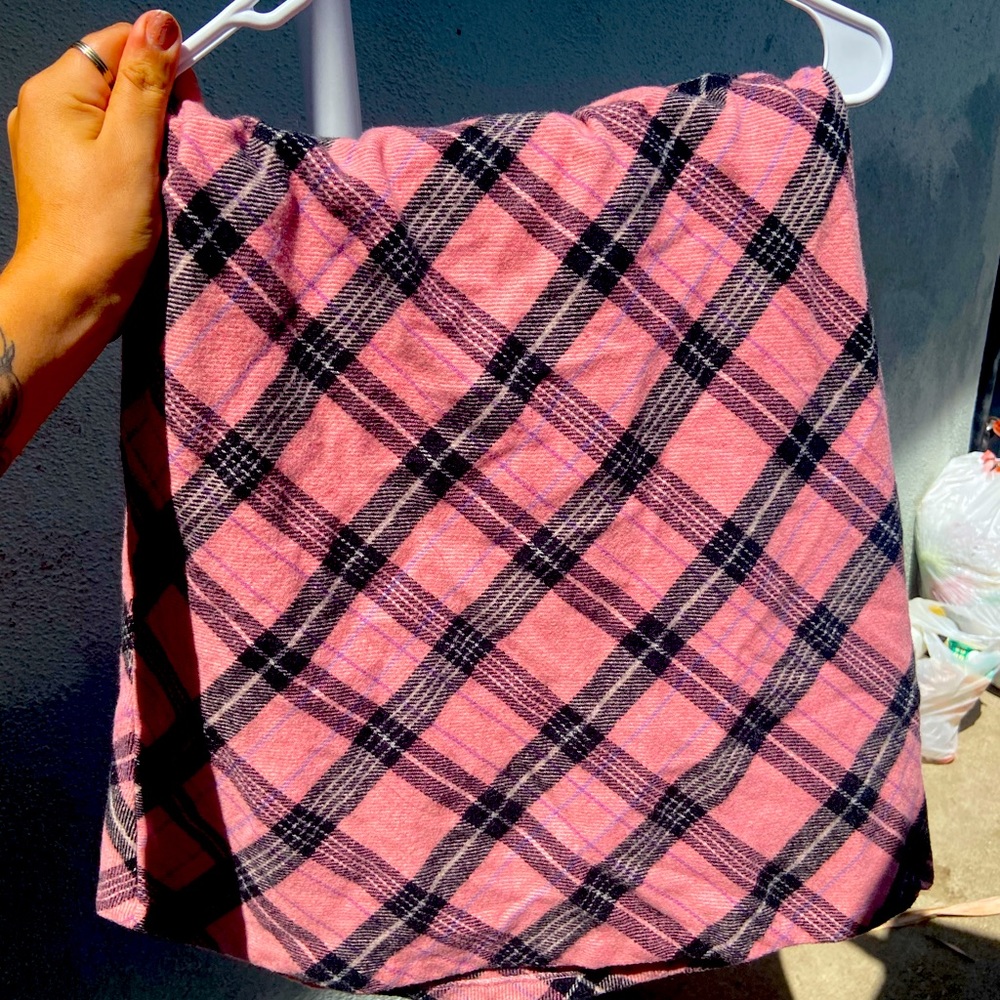 Plaid pink Gap skirt